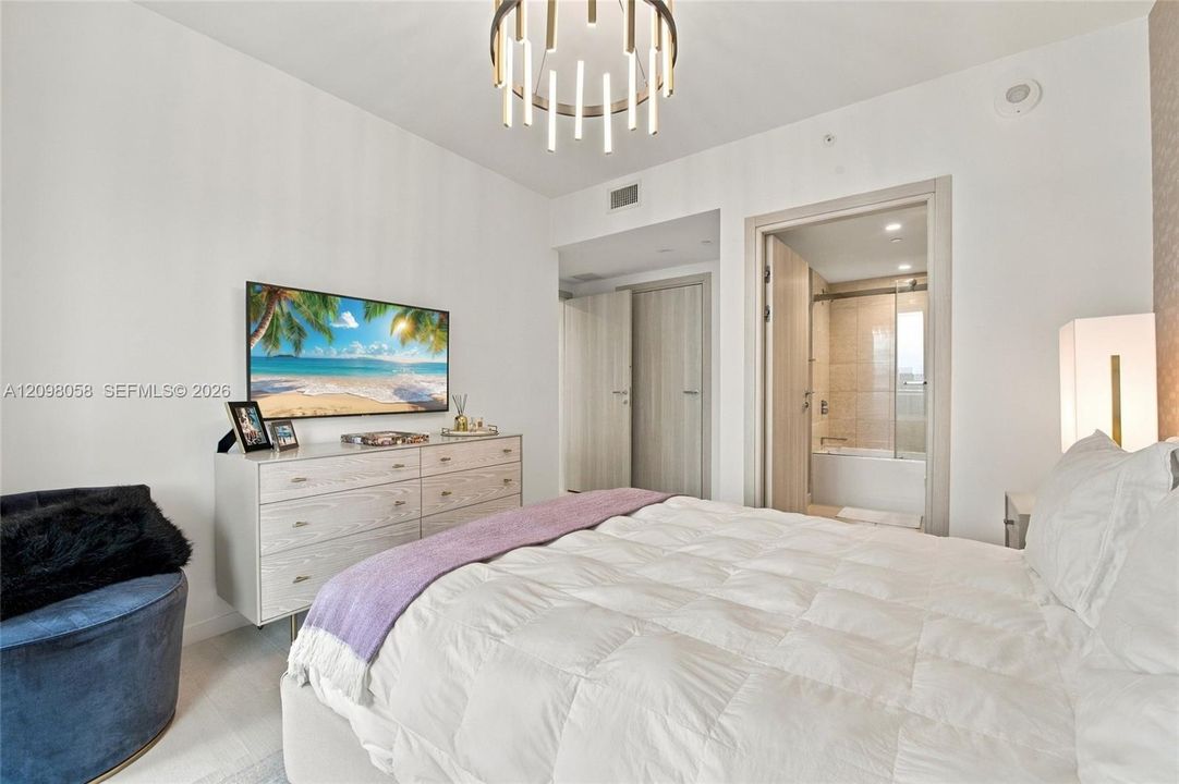En Venta: $1,725,000 (2 camas, 2 baños, 1286 Pies cuadrados)