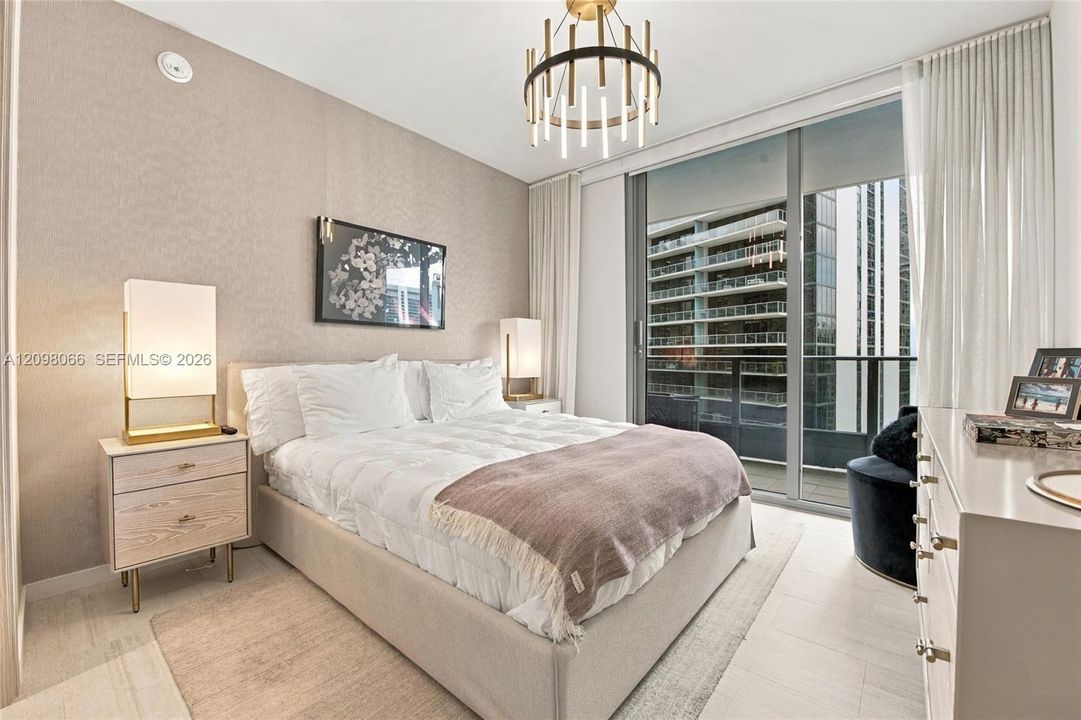 For Rent: $10,500 (2 beds, 2 baths, 1286 Square Feet)