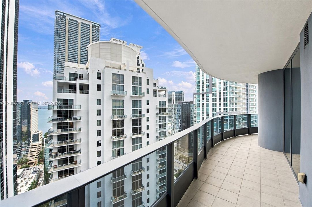 For Rent: $10,500 (2 beds, 2 baths, 1286 Square Feet)