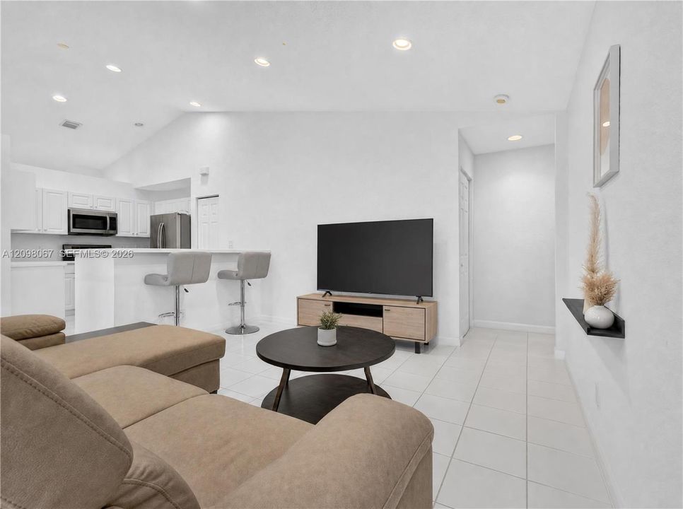 For Sale: $699,000 (3 beds, 2 baths, 1533 Square Feet)