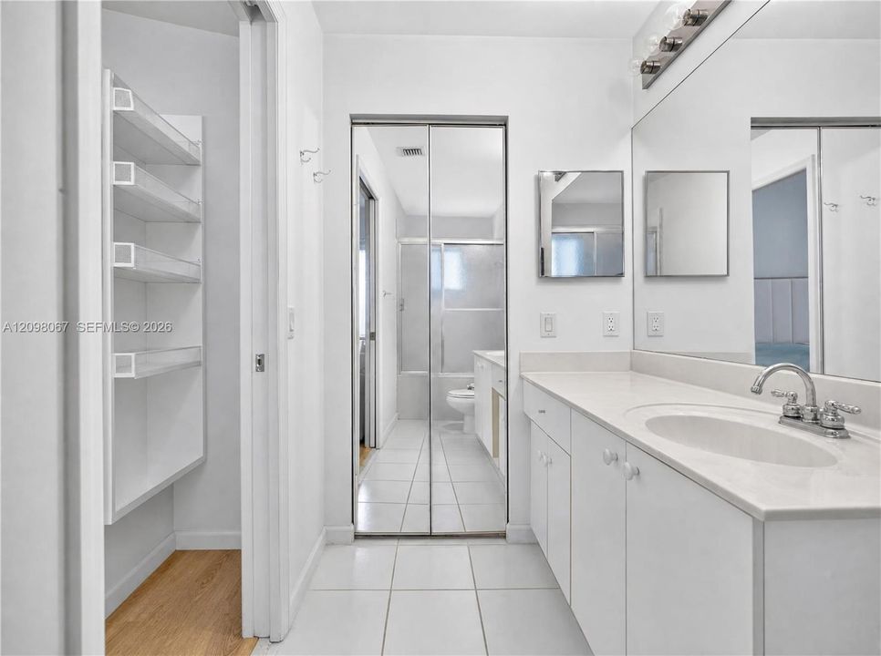 For Sale: $699,000 (3 beds, 2 baths, 1533 Square Feet)