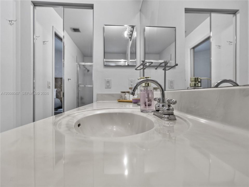 For Sale: $699,000 (3 beds, 2 baths, 1533 Square Feet)