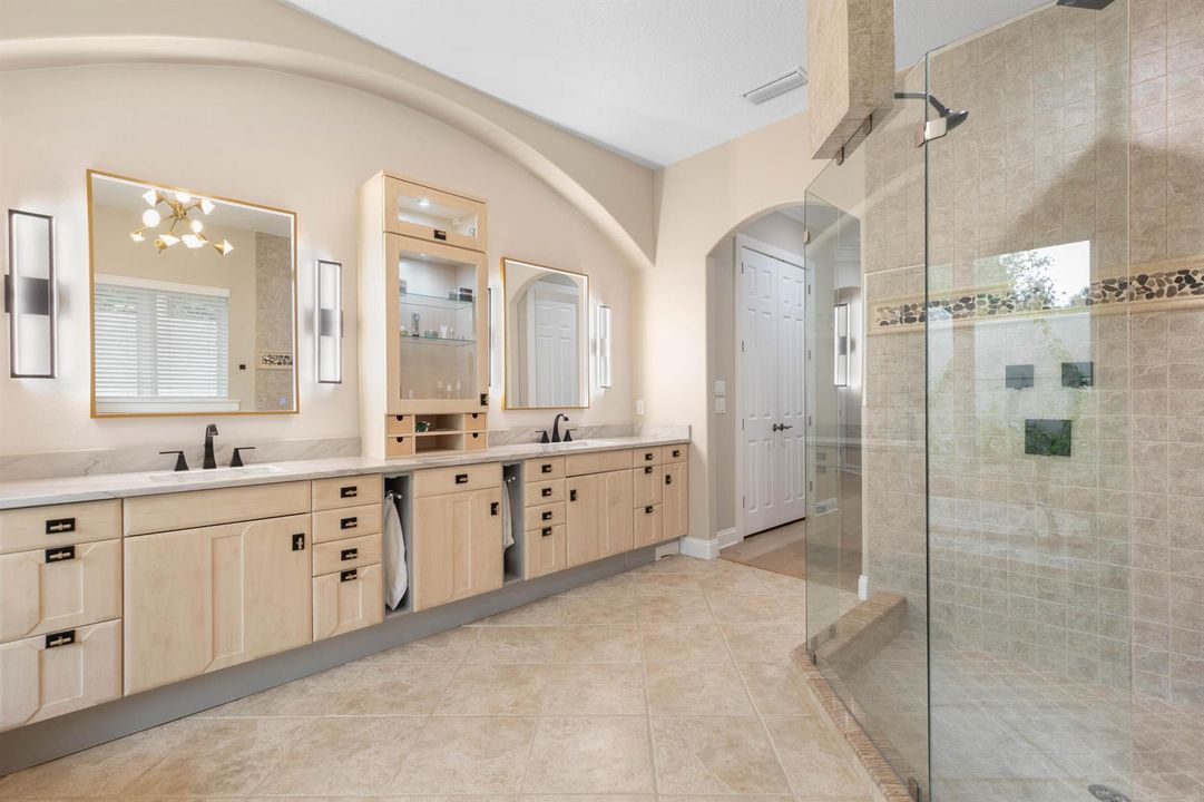 43-print-113 Island Estates Pkwy-43