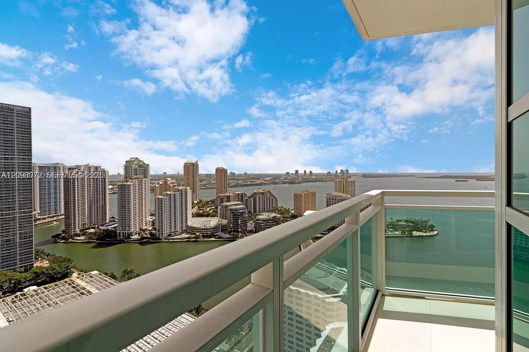 For Rent: $6,500 (2 beds, 2 baths, 1278 Square Feet)