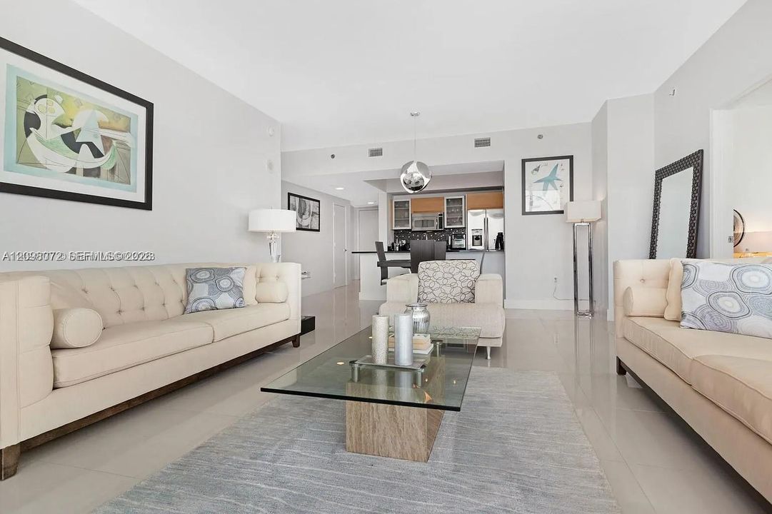For Rent: $6,500 (2 beds, 2 baths, 1278 Square Feet)