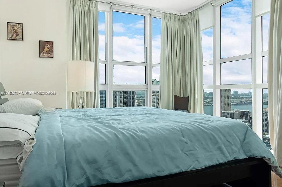 For Rent: $6,500 (2 beds, 2 baths, 1278 Square Feet)