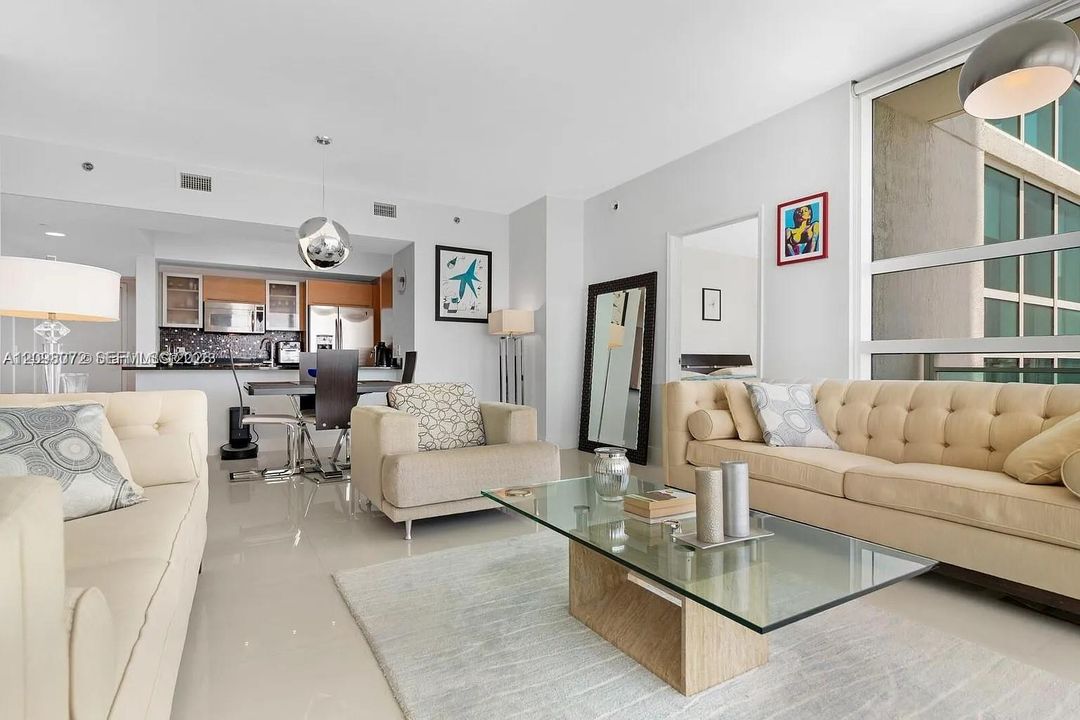 For Rent: $6,500 (2 beds, 2 baths, 1278 Square Feet)