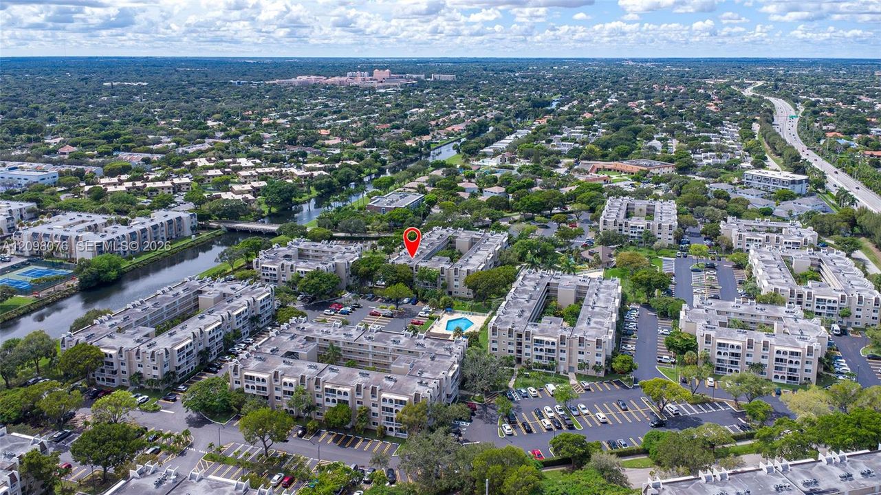 На продажу: $315,000 (1 спален, 1 ванн, 712 Квадратных фут)