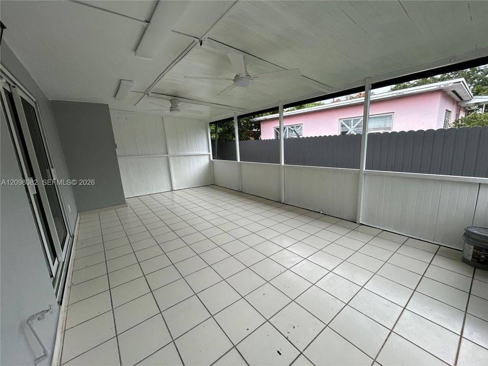 For Rent: $3,850 (3 beds, 2 baths, 2384 Square Feet)