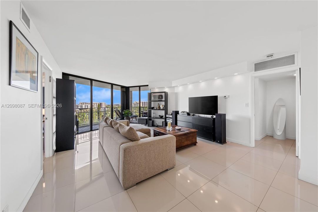 For Rent: $4,200 (2 beds, 2 baths, 1312 Square Feet)