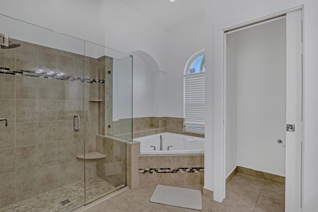 15818 Glen Willow (31)