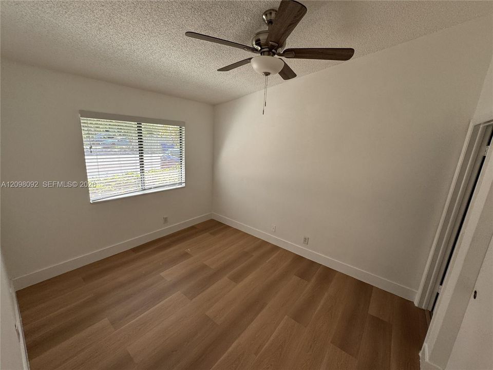 For Sale: $238,000 (2 beds, 2 baths, 1224 Square Feet)