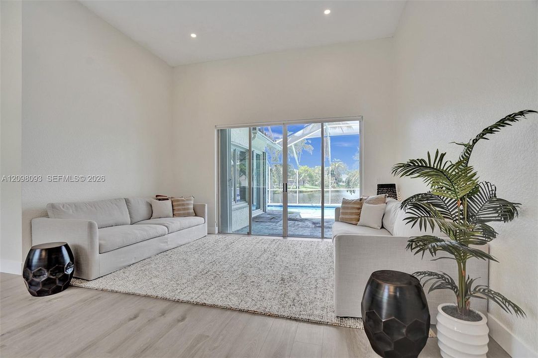 For Rent: $5,000 (4 beds, 2 baths, 2285 Square Feet)