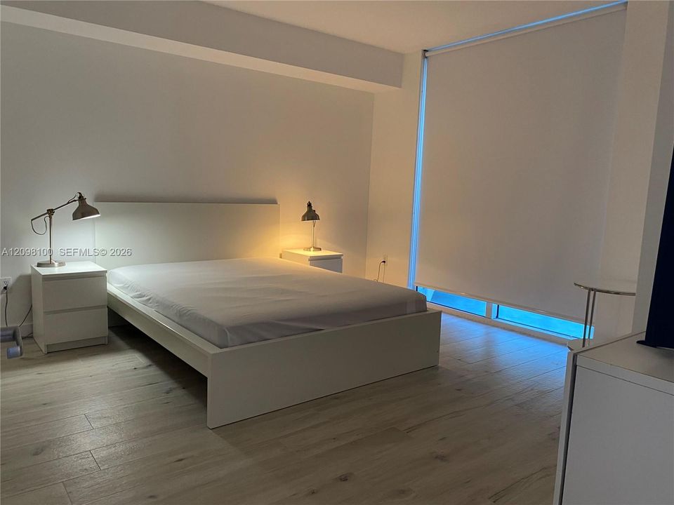 For Rent: $4,400 (2 beds, 2 baths, 1357 Square Feet)