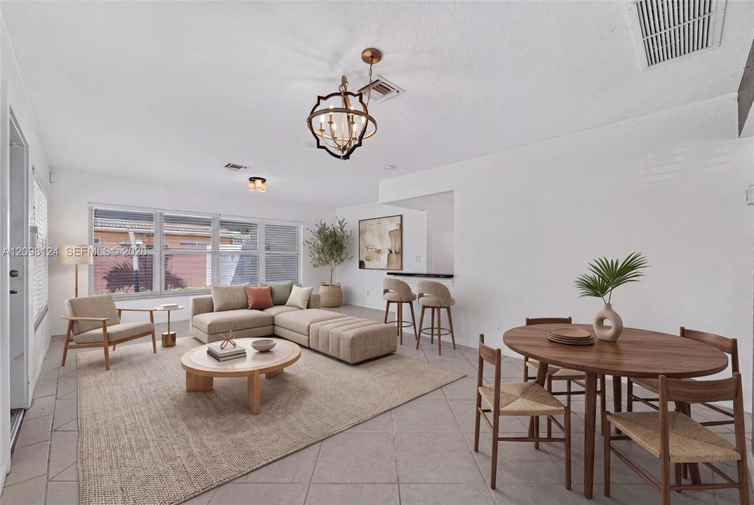 For Sale: $425,000 (2 beds, 1 baths, 1014 Square Feet)