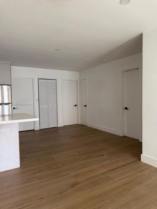 В аренду: $2,850 (3 спален, 1 ванн, 1200 Квадратных фут)