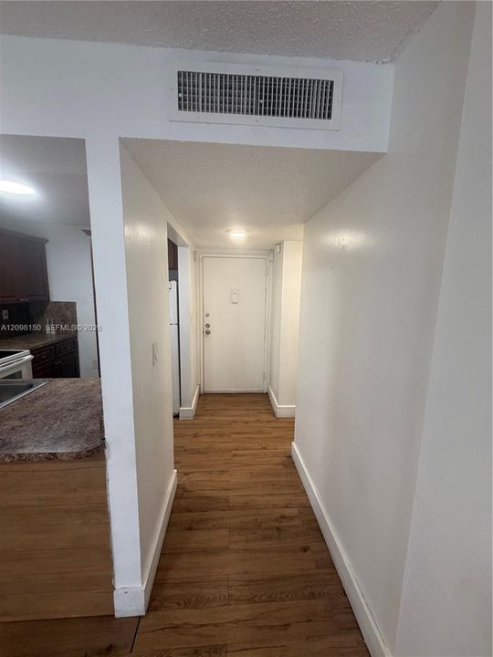 В аренду: $1,650 (1 спален, 1 ванн, 658 Квадратных фут)