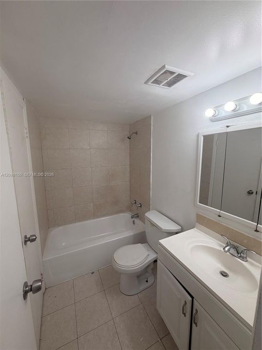 В аренду: $1,650 (1 спален, 1 ванн, 658 Квадратных фут)