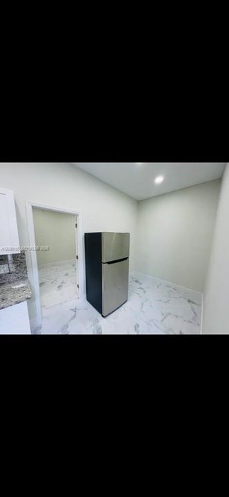 En Venta: $599,000 (3 camas, 2 baños, 1698 Pies cuadrados)