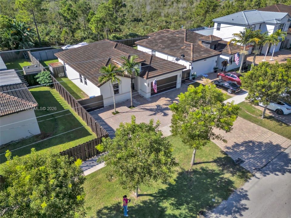 En Venta: $599,000 (3 camas, 2 baños, 1698 Pies cuadrados)