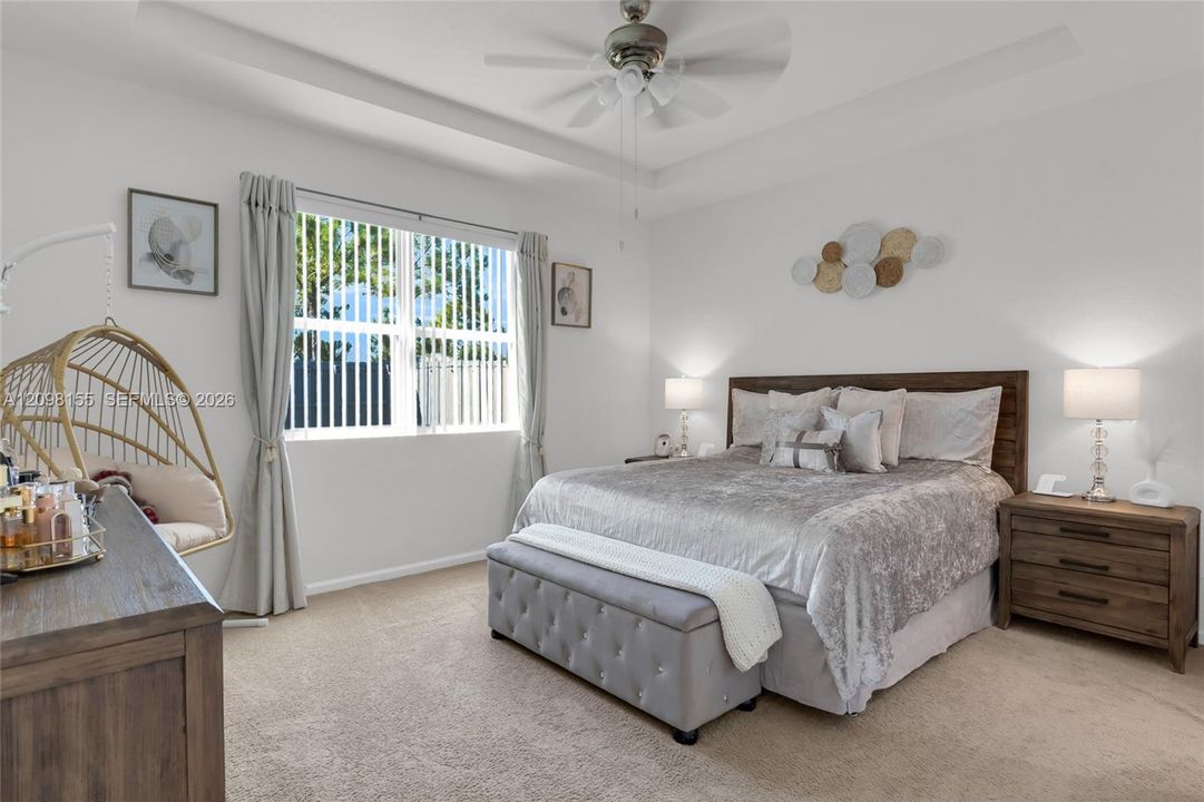 En Venta: $599,000 (3 camas, 2 baños, 1698 Pies cuadrados)