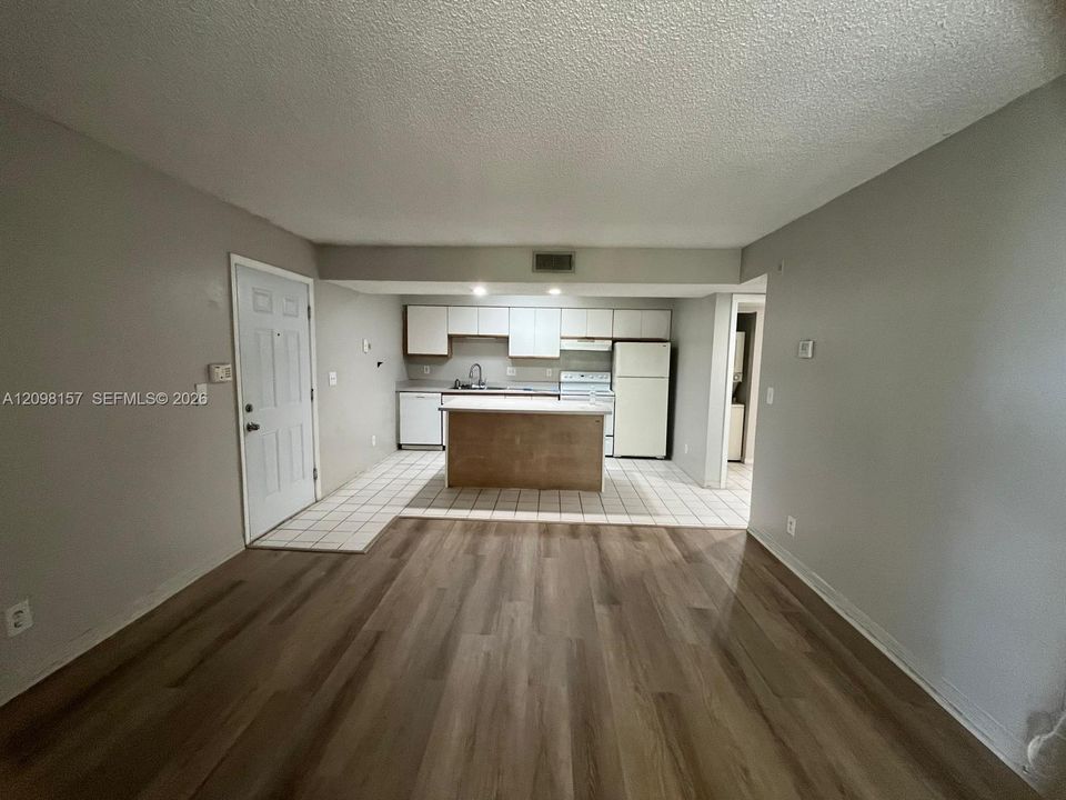 En Venta: $140,000 (1 camas, 1 baños, 633 Pies cuadrados)