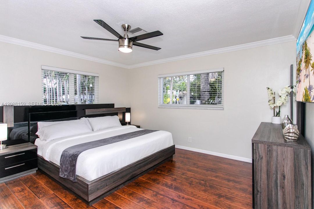 For Rent: $6,300 (3 beds, 2 baths, 1499 Square Feet)