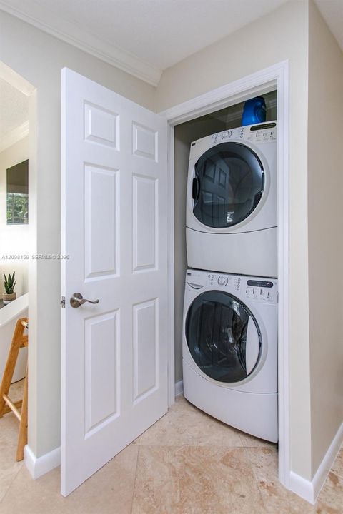 For Rent: $6,300 (3 beds, 2 baths, 1499 Square Feet)