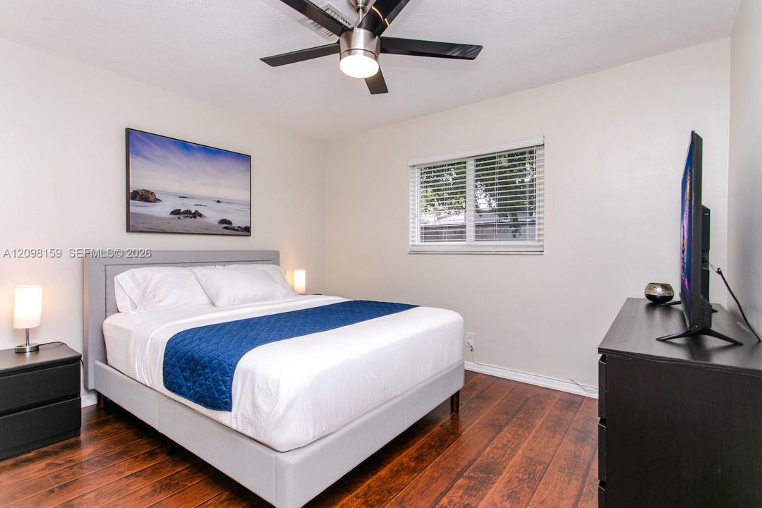 For Rent: $6,300 (3 beds, 2 baths, 1499 Square Feet)