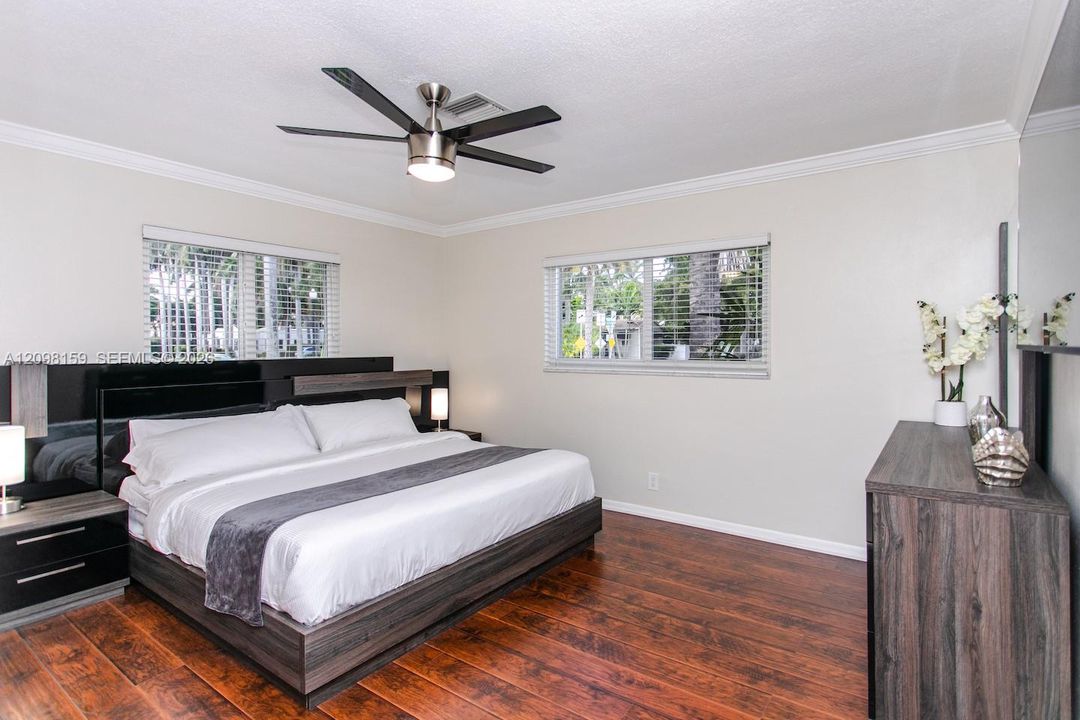 For Rent: $6,300 (3 beds, 2 baths, 1499 Square Feet)