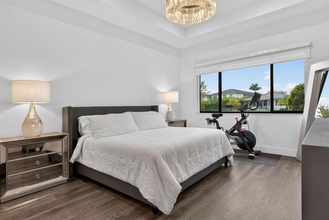 24-web-or-mls-10785-24