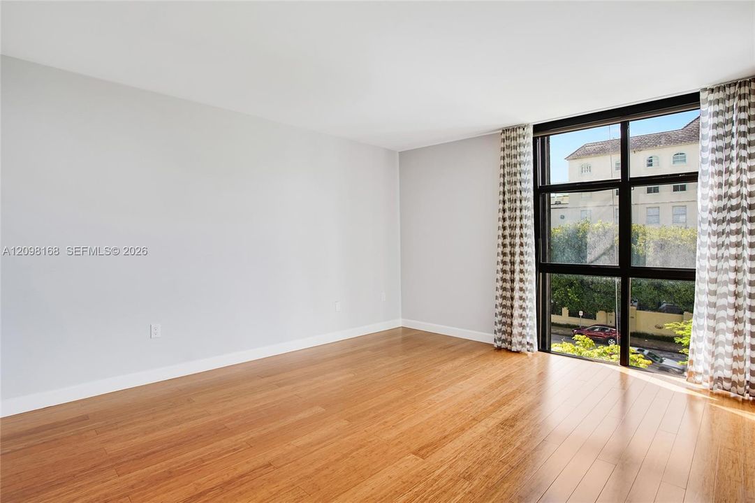 For Rent: $4,950 (2 beds, 2 baths, 1411 Square Feet)