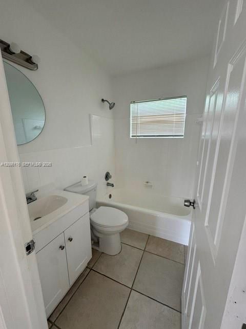 En Venta: $400,000 (3 camas, 1 baños, 817 Pies cuadrados)