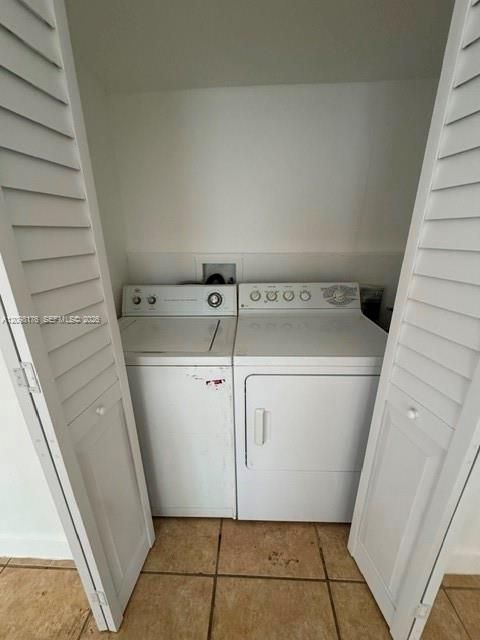 En Venta: $400,000 (3 camas, 1 baños, 817 Pies cuadrados)