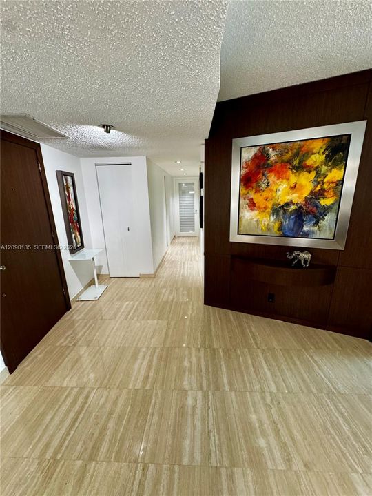 На продажу: $375,000 (2 спален, 2 ванн, 1420 Квадратных фут)