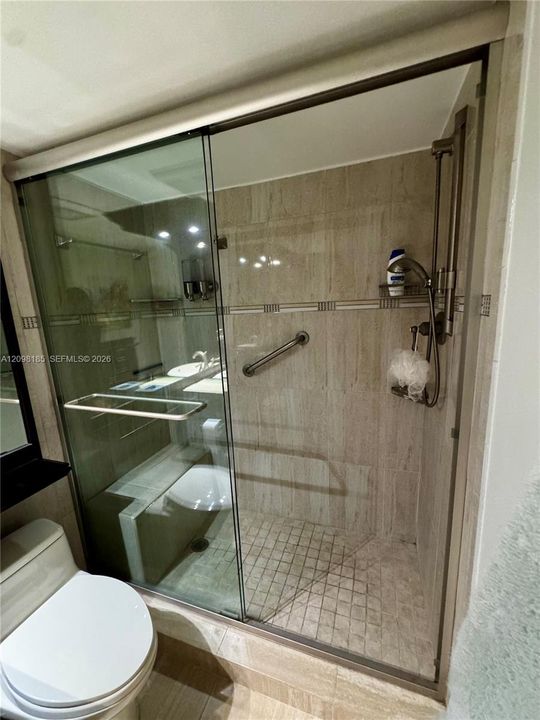 На продажу: $375,000 (2 спален, 2 ванн, 1420 Квадратных фут)
