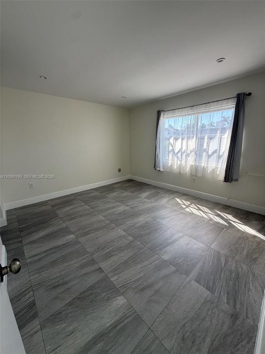 En Renta: $1,950 (1 camas, 1 baños, 730 Pies cuadrados)