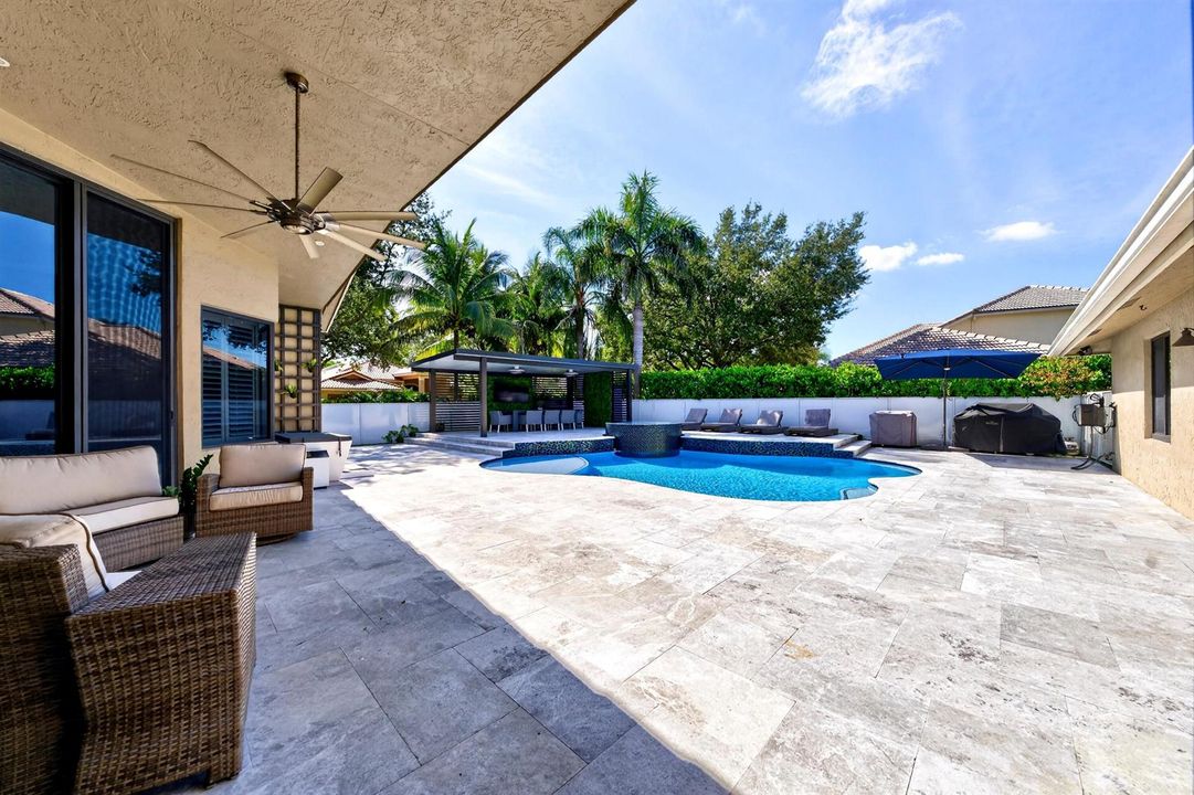 037-064-Patio-4000x2666