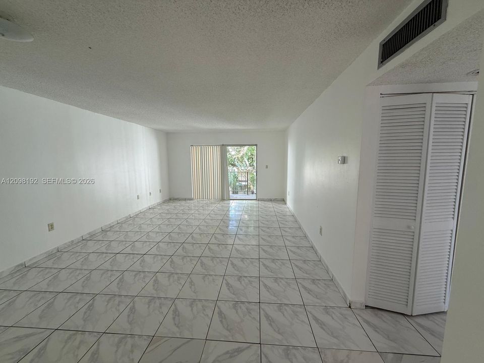 En Renta: $2,200 (2 camas, 2 baños, 1046 Pies cuadrados)