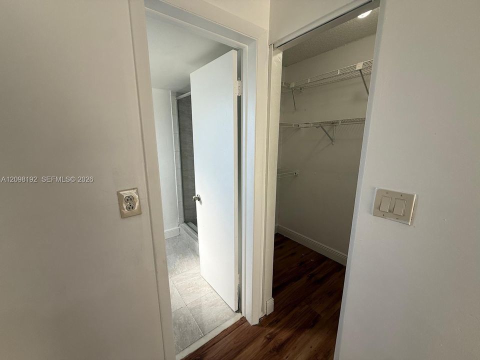 En Renta: $2,200 (2 camas, 2 baños, 1046 Pies cuadrados)