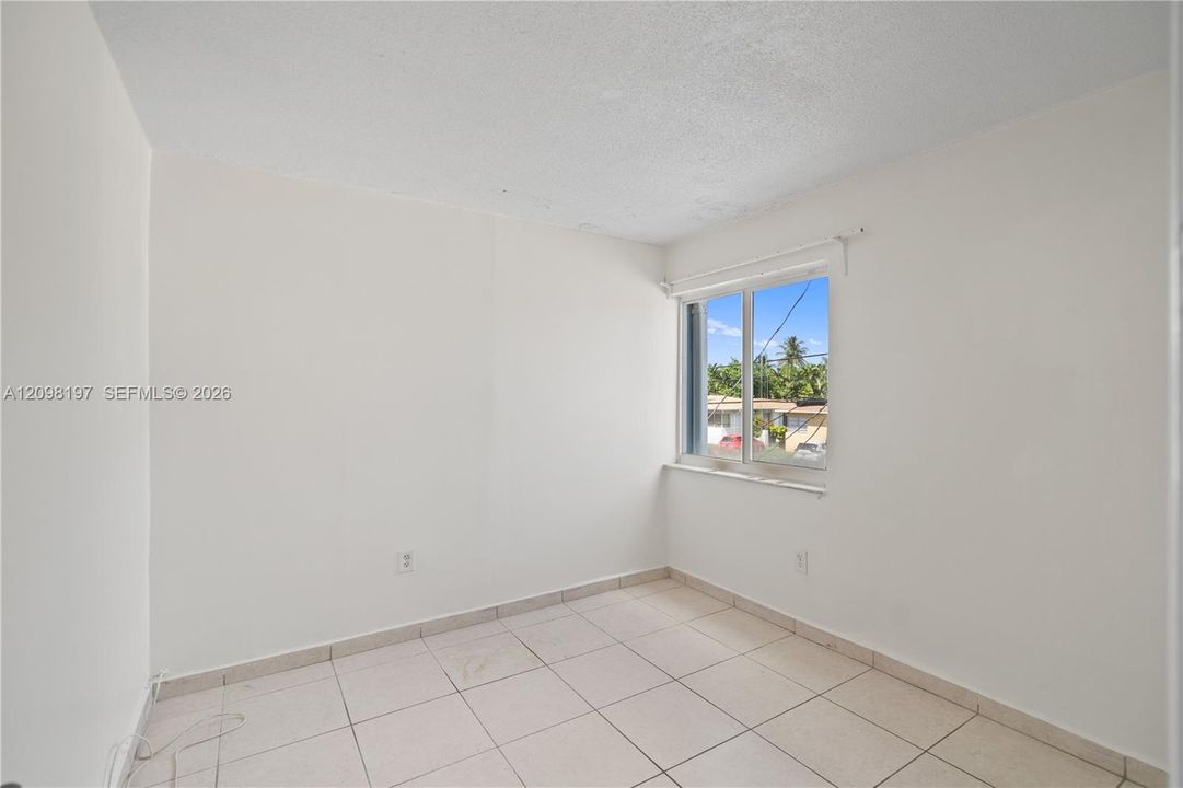 For Rent: $2,150 (2 beds, 2 baths, 780 Square Feet)