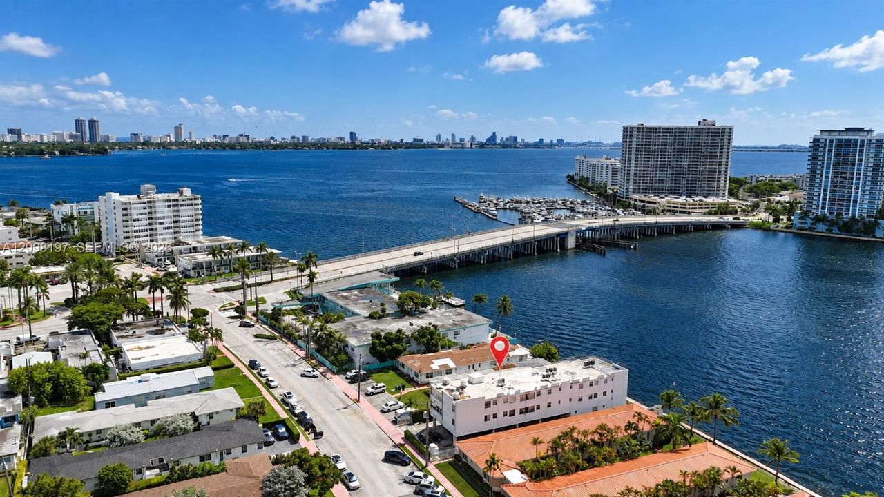 For Rent: $2,150 (2 beds, 2 baths, 780 Square Feet)