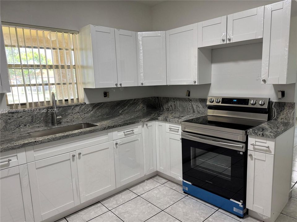 For Sale: $1,250,000 (0 beds, 0 baths, 4080 Square Feet)