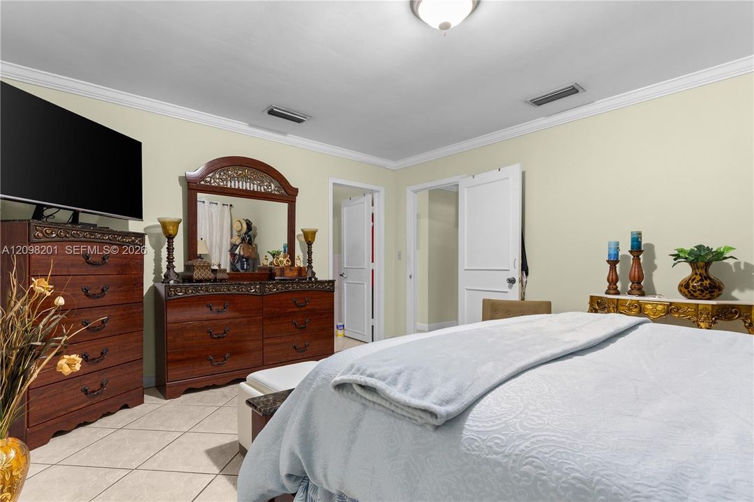 For Sale: $989,000 (0 beds, 0 baths, 2785 Square Feet)