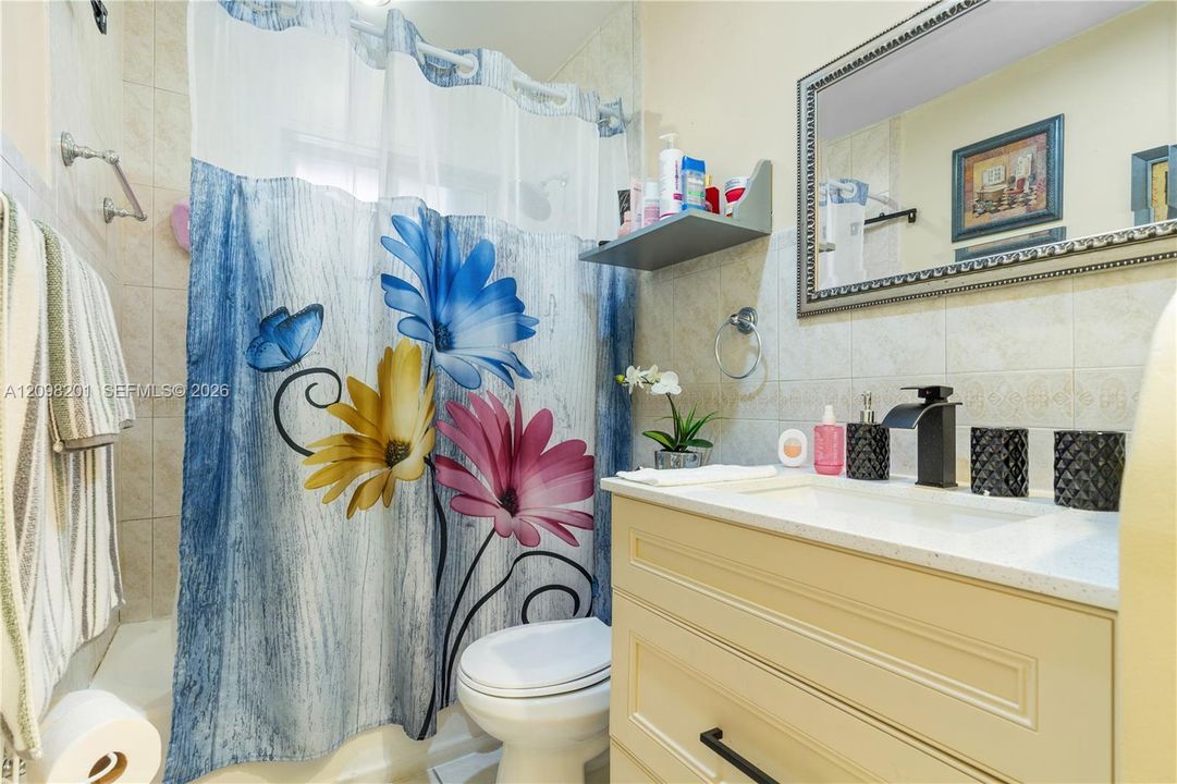 For Sale: $989,000 (0 beds, 0 baths, 2785 Square Feet)
