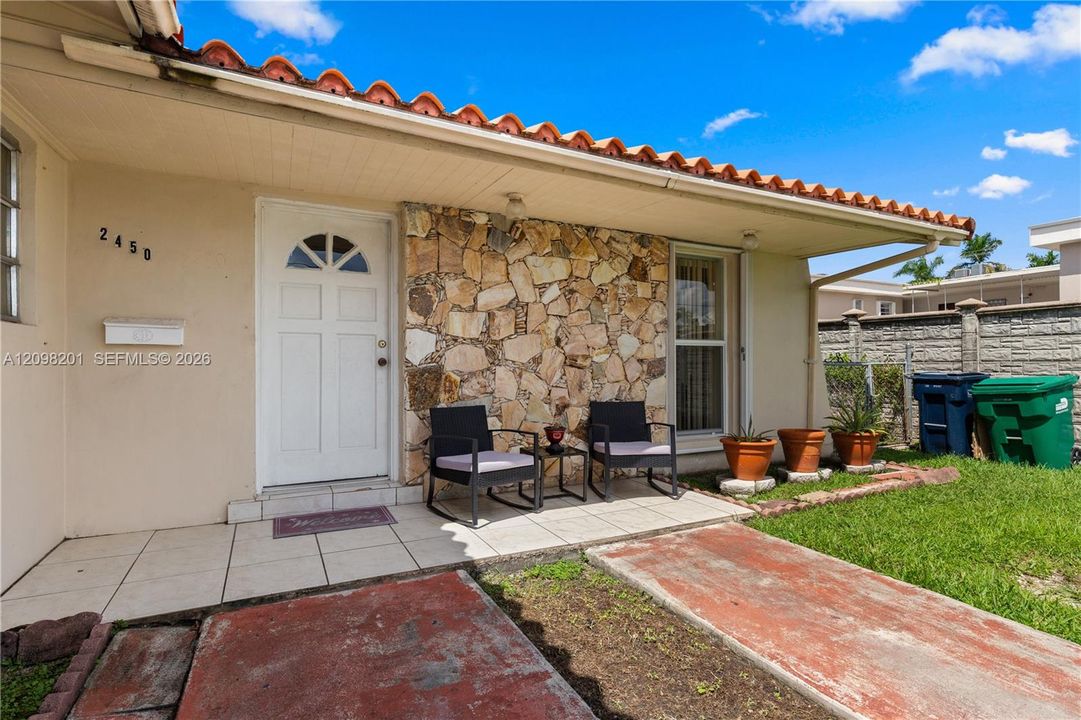 For Sale: $989,000 (0 beds, 0 baths, 2785 Square Feet)