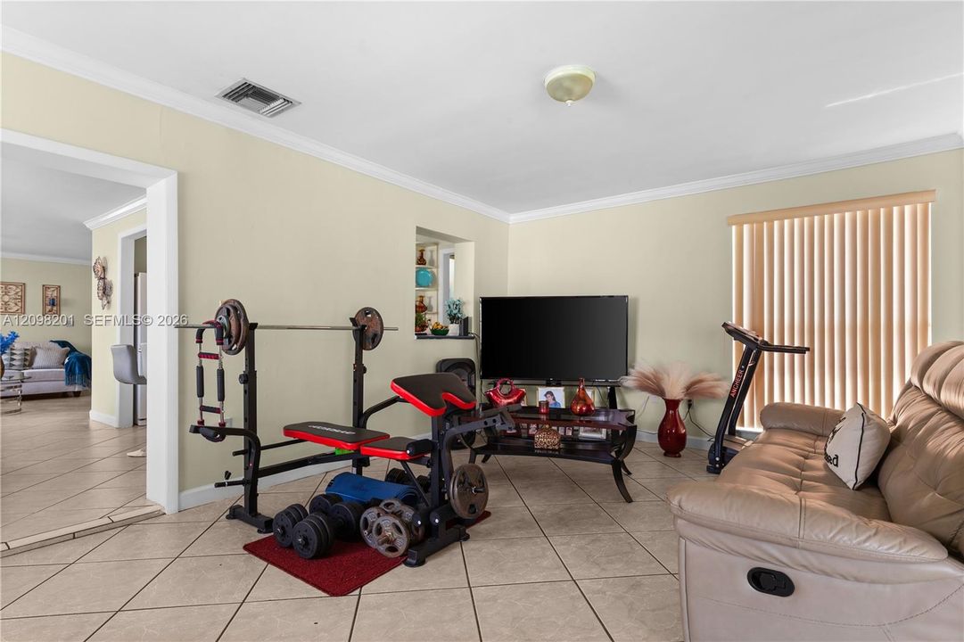 For Sale: $989,000 (0 beds, 0 baths, 2785 Square Feet)