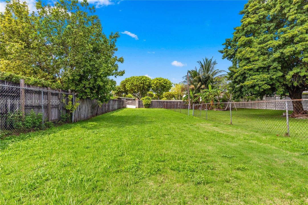 For Sale: $989,000 (0 beds, 0 baths, 2785 Square Feet)