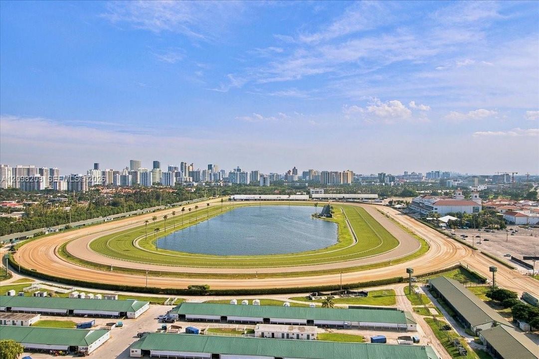 出租: $5,500 (2 贝兹, 2 浴室, 0 平方英尺)