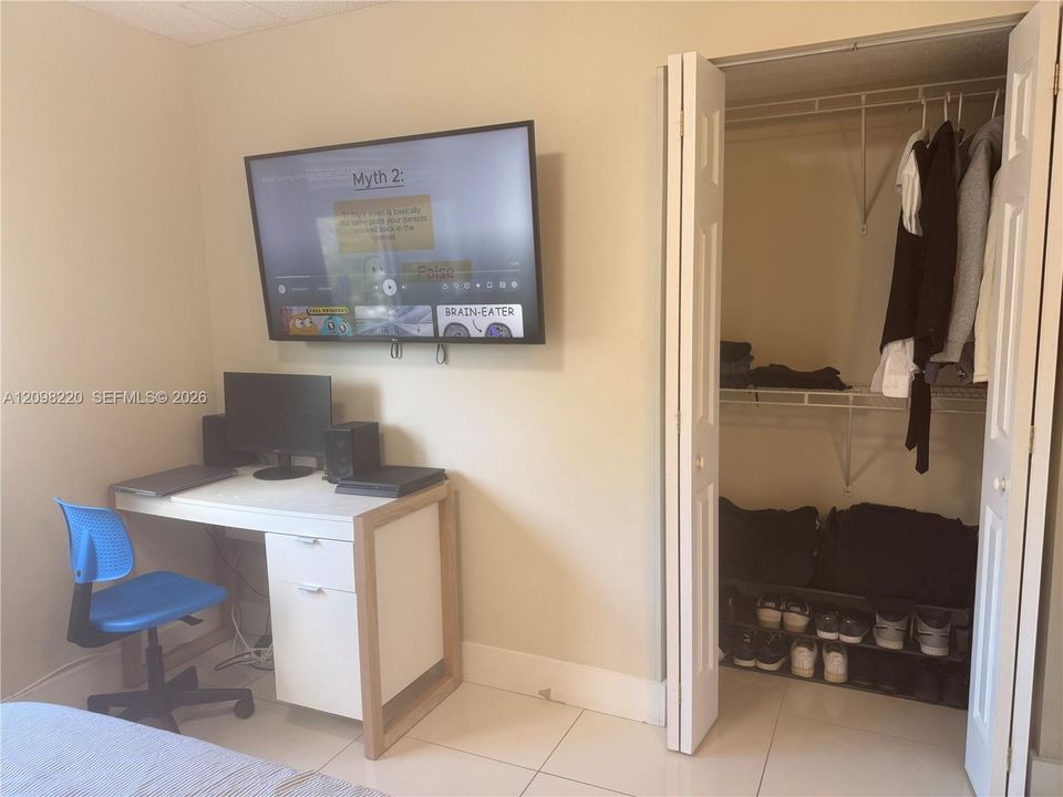 En Renta: $2,300 (2 camas, 2 baños, 867 Pies cuadrados)